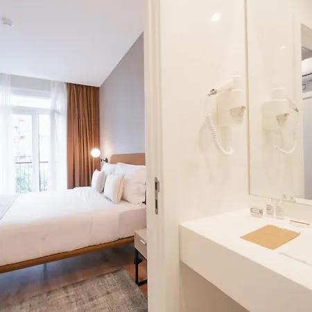 Lx Soho Boutique By Ridan