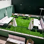 Lx Soho Boutique By Ridan