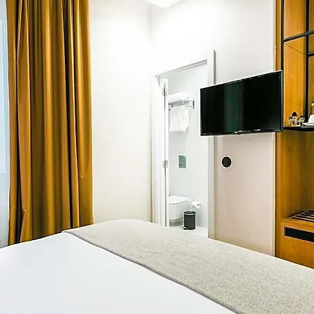 Lx Soho Boutique By Ridan Hotel 3*